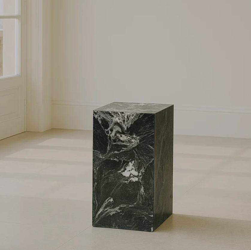 Complete Guide to Marble Plinths: Styling & Selection