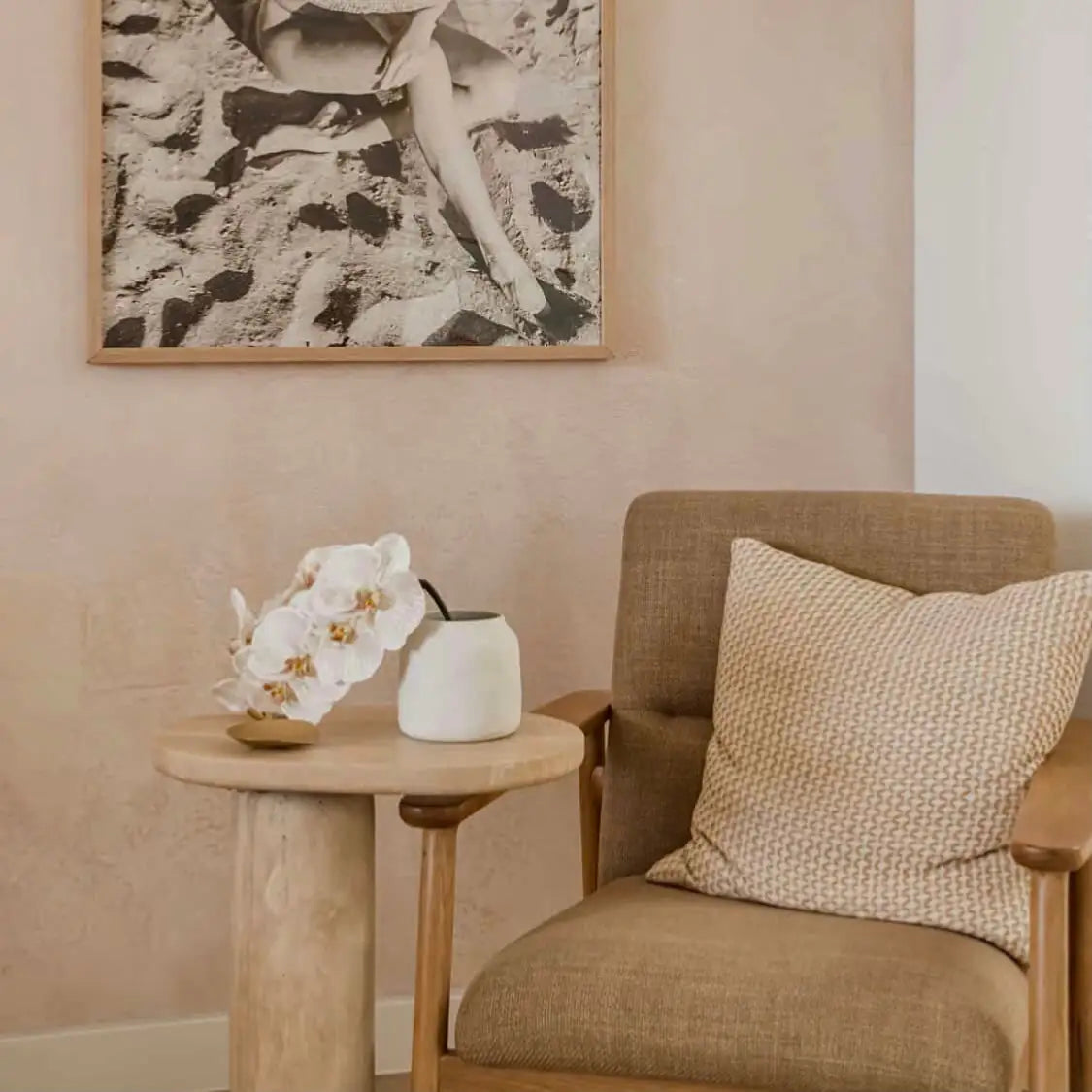 Travertine Coffee Table vs Marble Coffee Table: Which is Right for You?