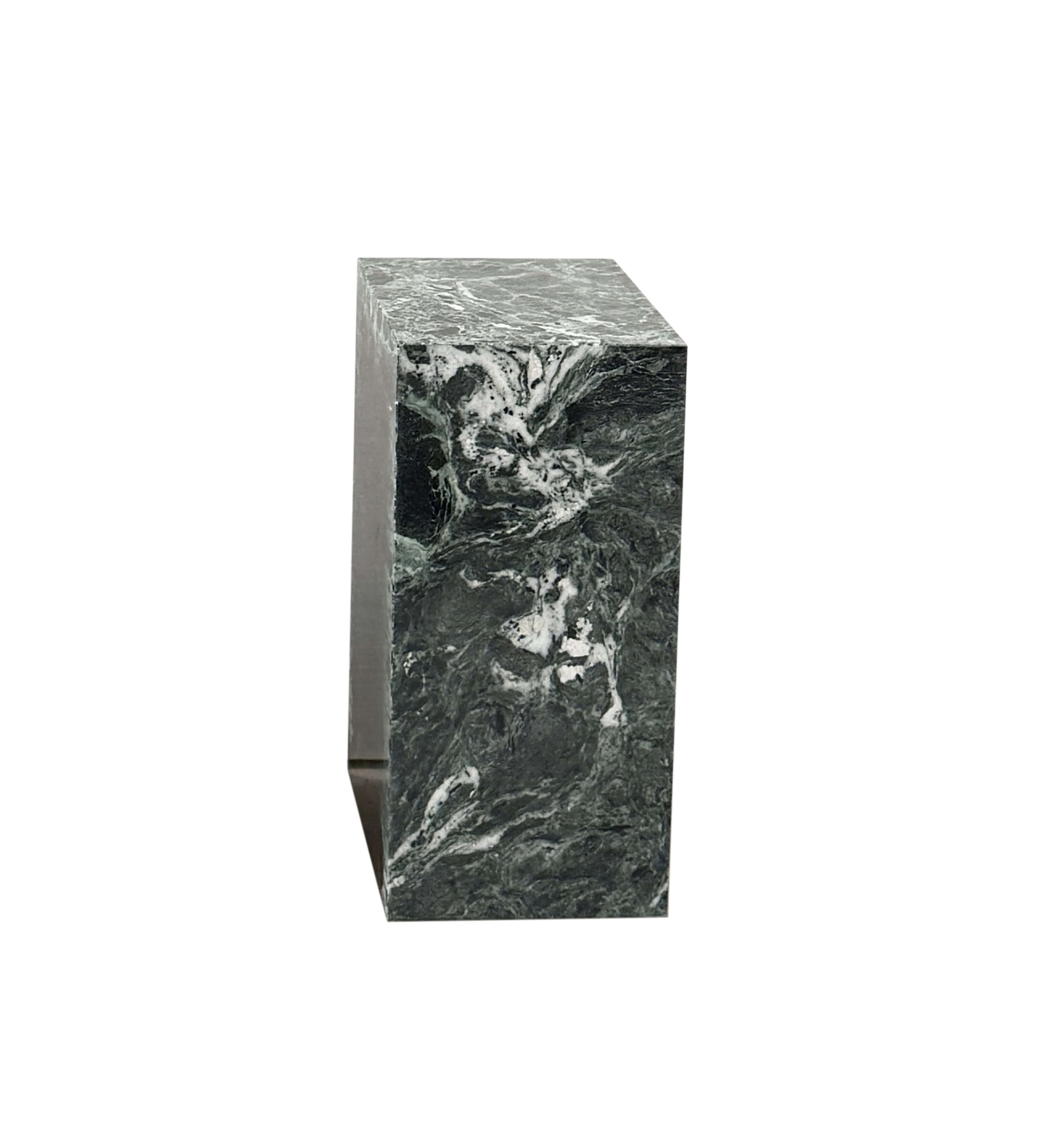 Coda Marble Plinth