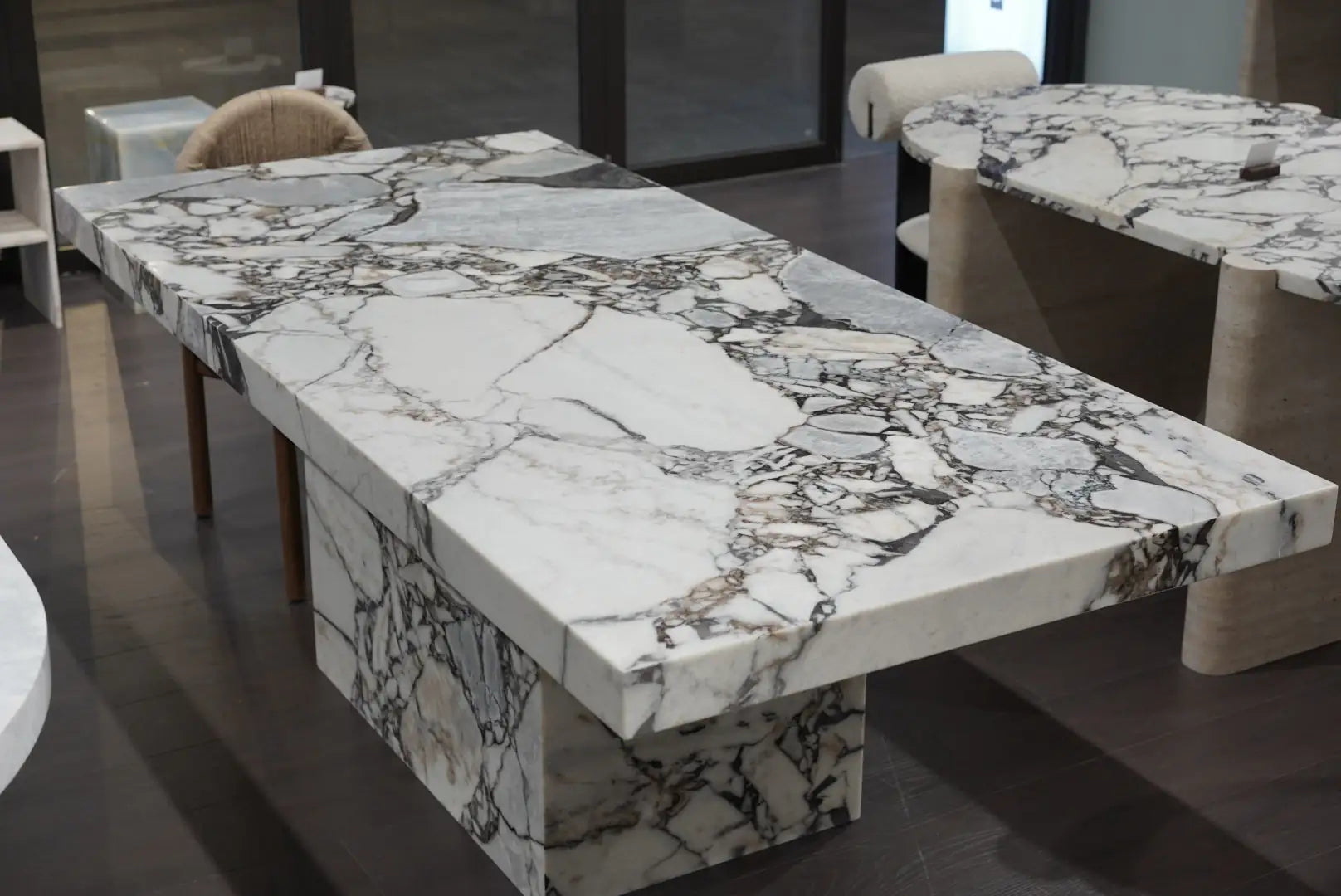 Calacatta Nero Marble Dining Table