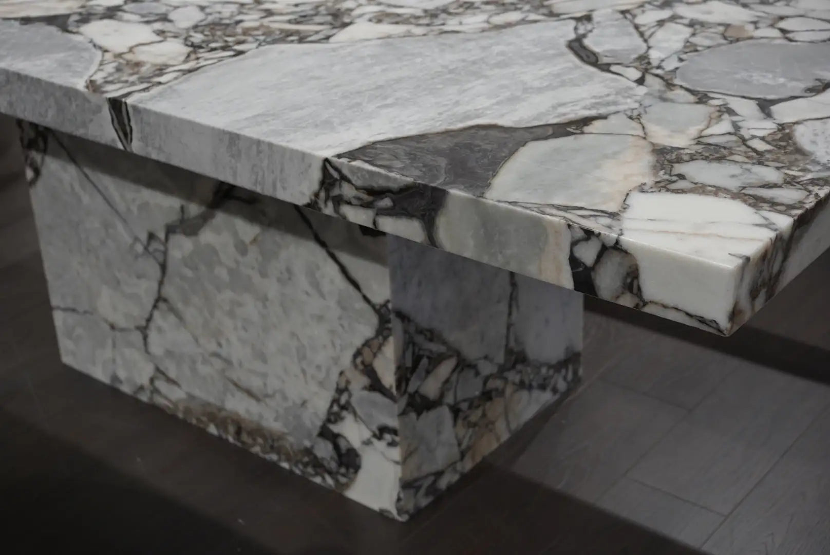 Calacatta Nero Marble Dining Table