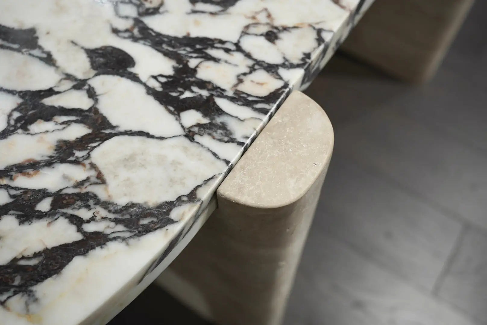 Calacatta Viola Marble Oval Dining Table